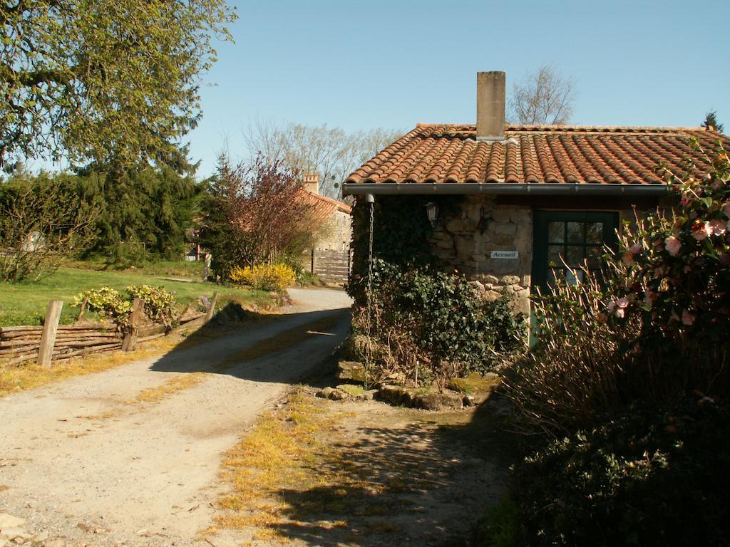 La Traineliere Bed & Breakfast Les Épesses Dış mekan fotoğraf